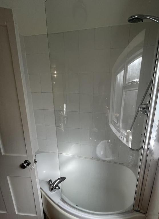 דירות לונדון Beautiful Ground Floor Garden Flat מראה חיצוני תמונה